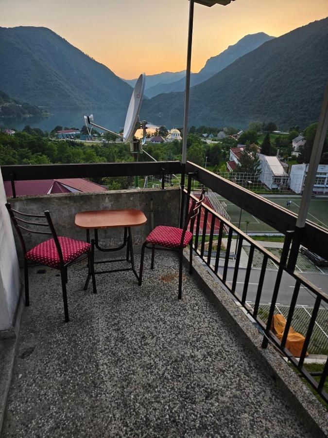 Linden Apartment 플루지네 외부 사진